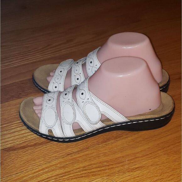 Clarks Collection White Slip-On Sandals - Picture 3 of 7